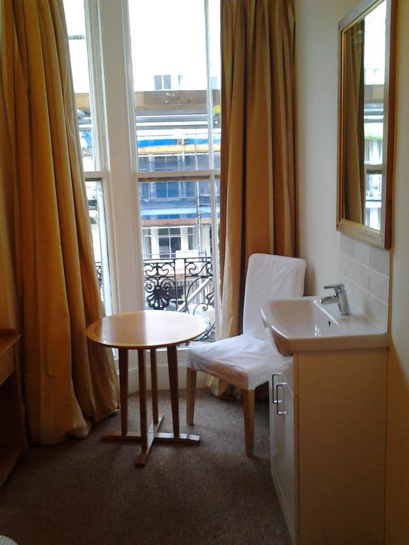 Sterling House Hotel Ήστμπορν Δωμάτιο φωτογραφία
